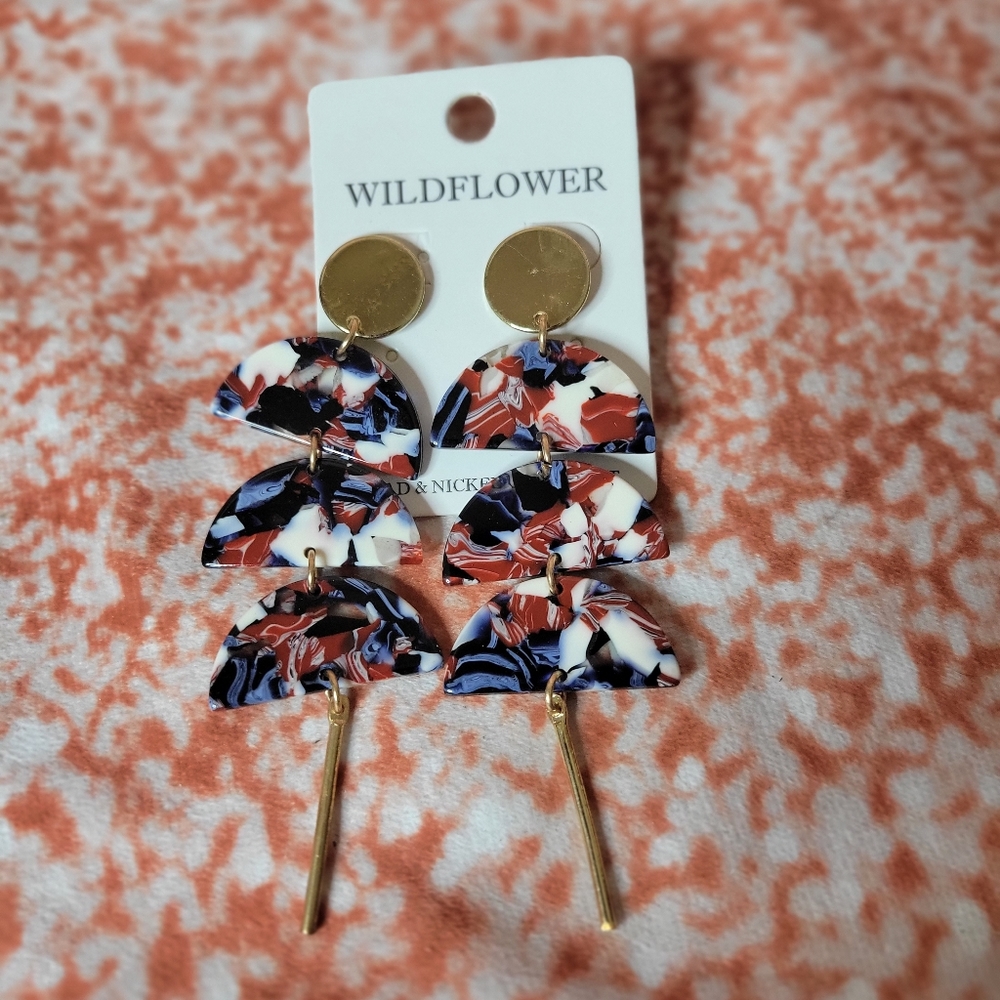 Multicolor drop earrings